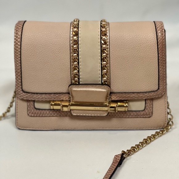 ALDO pink snakeskin crossbody purse with gold chain strap - Picture 1 of 3